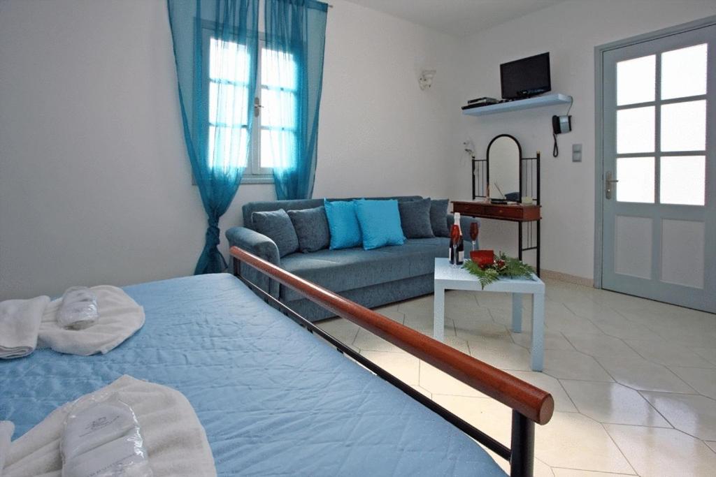 Aparthotel Xenones Lindos Esterno foto
